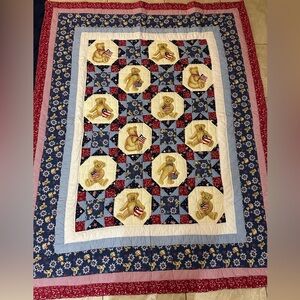 Ameribear Series SZ Twin Quilt Patriotic Farmhouse Country American Flag Bandana